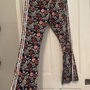 Adidas retro style flare pants womens size medium